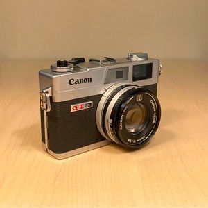 Canon Canonet QL19 GIII 35mm Film Camera w/ 45mm f1.9 Lens